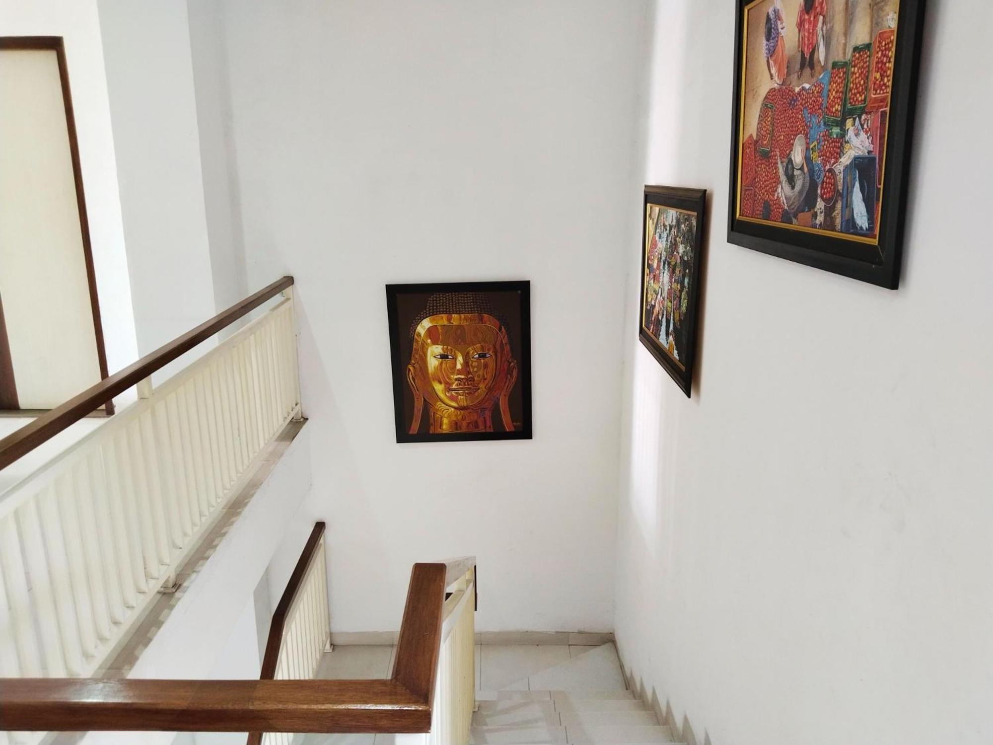 ホテル Dejati House ブカシ エクステリア 写真